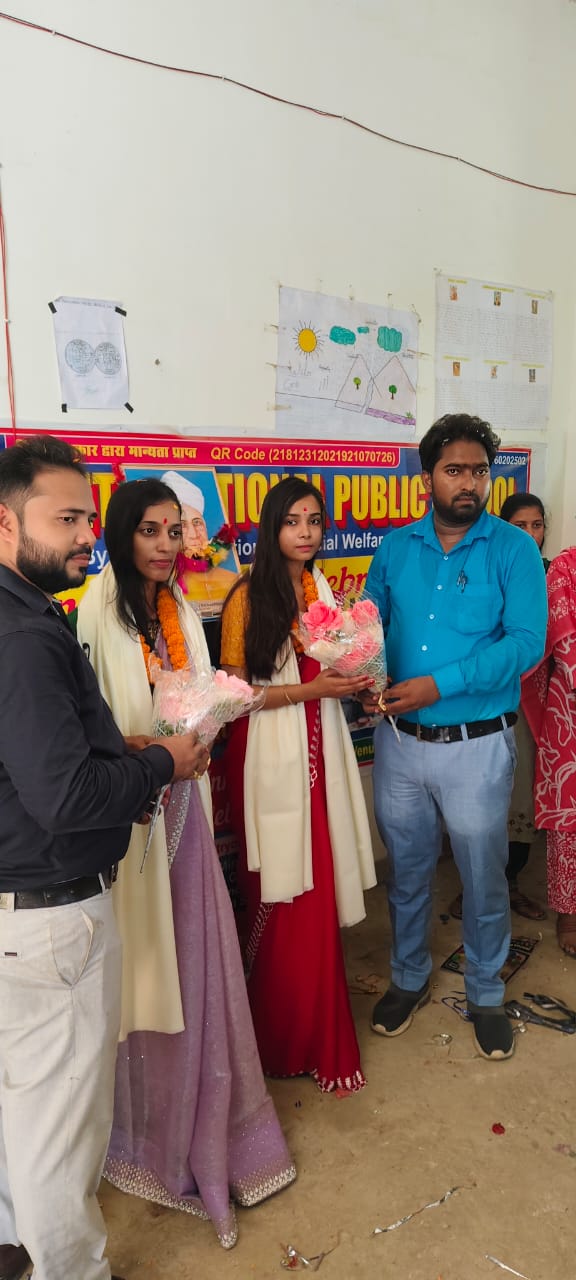 Teacher felicitation ceremony with bouquets
